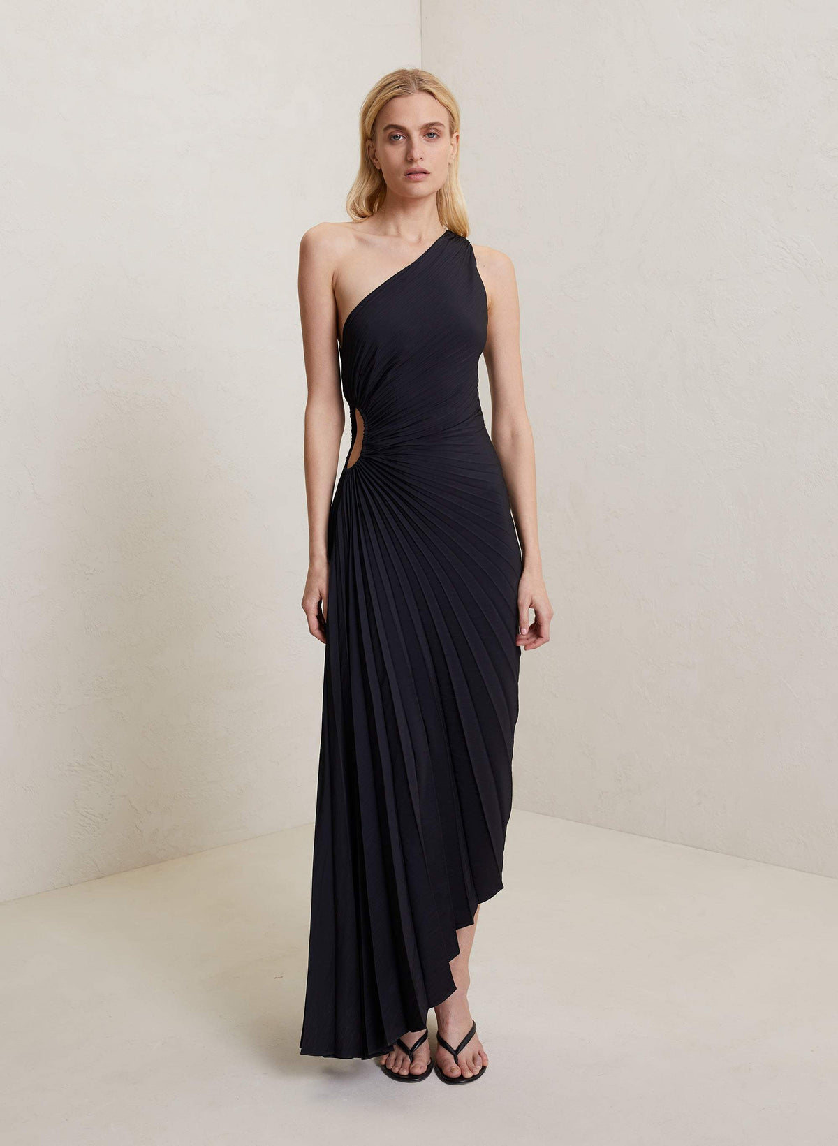 PLEATED ONE-SHOULDER MIDI DRESS